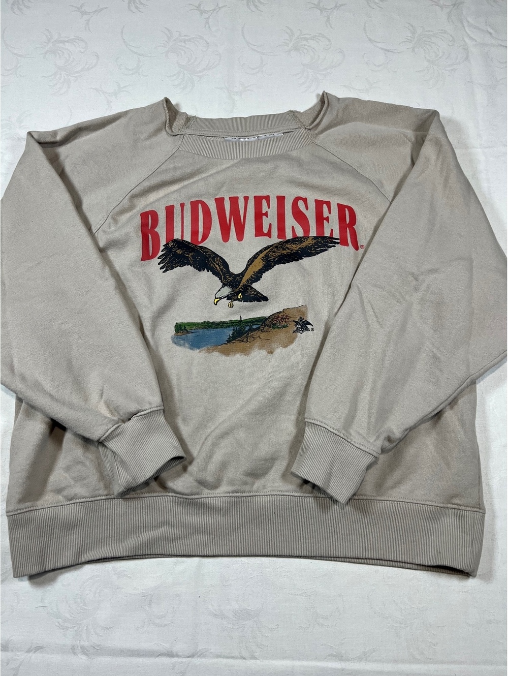 Vintage Look Budweiser Eagle Crewneck Sweatshirt Beige Size Large
